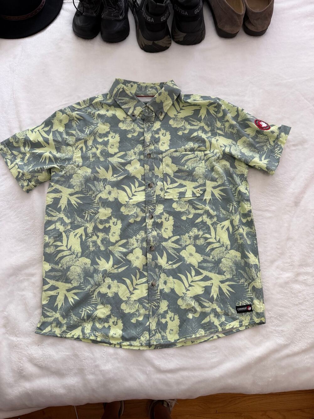 Canada Weather Gear Button Shirt Mens S Blue Air Mesh Vented Fishing Hawaiian XC